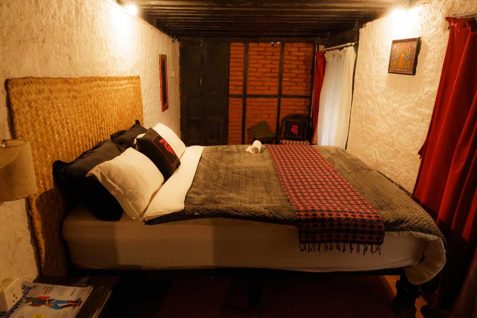 فندق دار ضيافة هيرا Lalitpur المظهر الخارجي الصورة